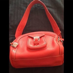 Women's Like new Dooney& Bourke Leather Bag